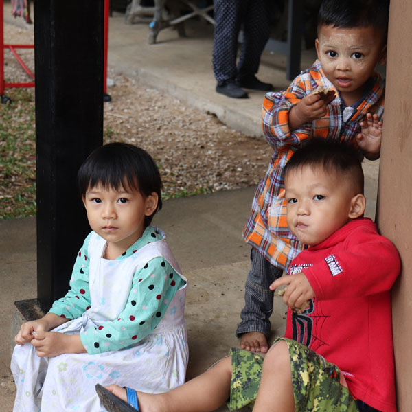 ミャンマーのクーデターから1年、弾圧は続く