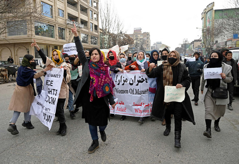 タリバン政権奪取から半年、批判封殺を強化