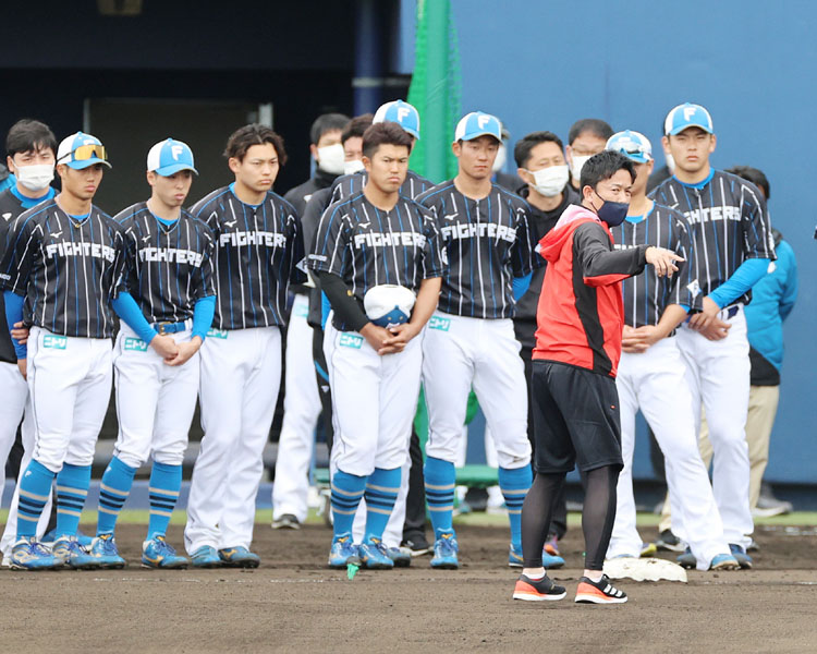 日本ハムの五十幡亮汰、自慢の俊足に磨き