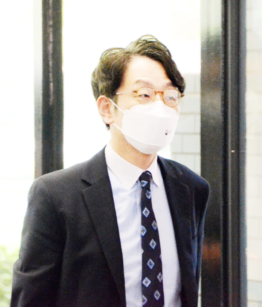 日韓局長協議のため、外務省を訪れた韓国外務省の李相烈アジア太平洋局長=26日午前、東京・霜が関